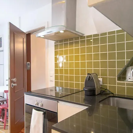 Fernando Pessoa Lovely & Bright Apt In Rossio * Lisbon