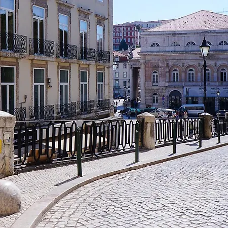 Apartment Fernando Pessoa Lovely & Bright Apt In Rossio